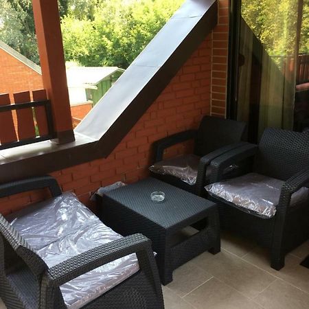 Laza Vendeghaz Hotel Zamardi Luaran gambar